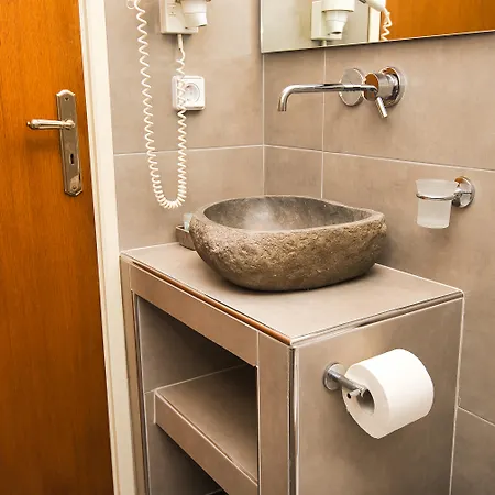 Hotel Irini's Fteoura 2*