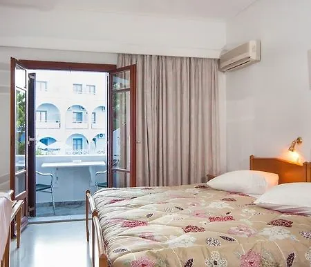 Irini's Fteoura Kamári