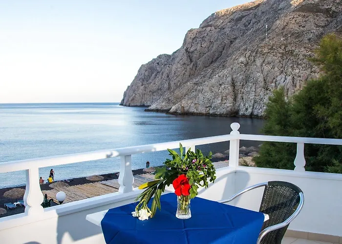 Irini's Fteoura Hotel