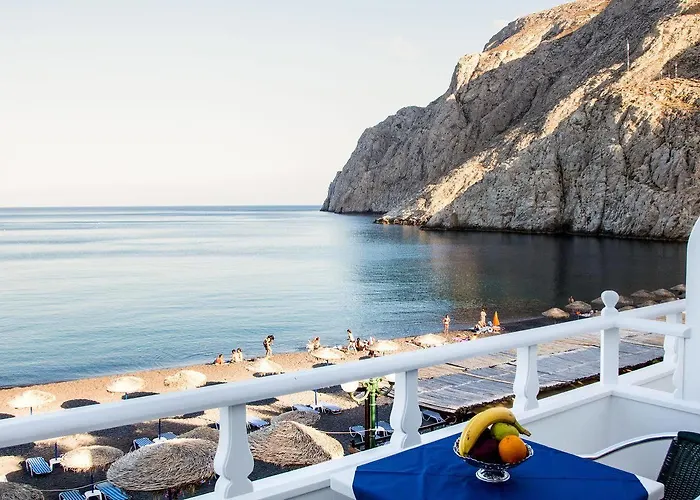 Irini's Fteoura 2* Kamári