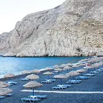 Irini's Fteoura فندق 2*