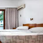 Irini's Fteoura Kamári