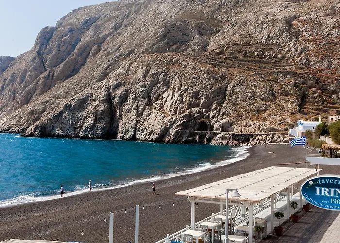 Irini's Fteoura Hotel 2*