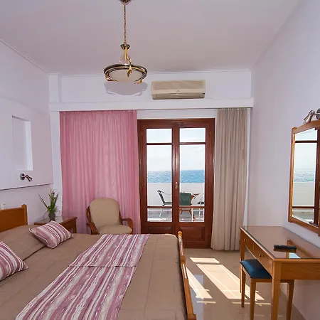 Hotel Irini's Fteoura Kamari (Santorini)