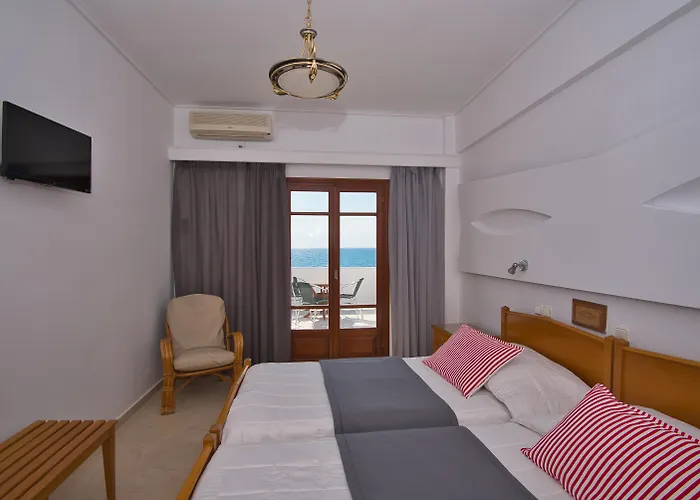 Irini's Fteoura Kamári