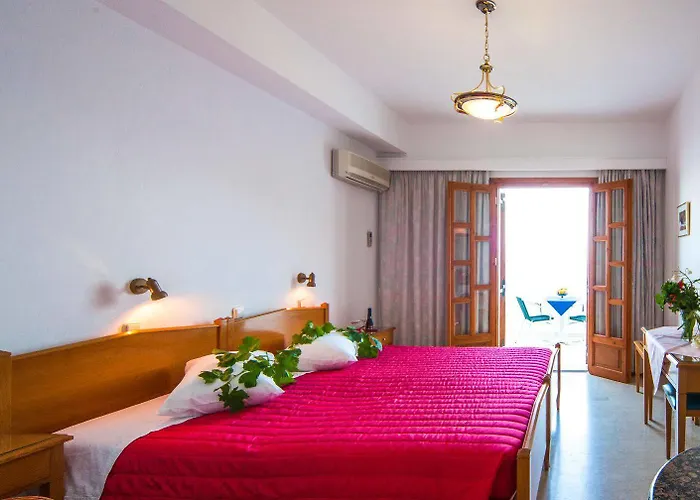 Irini's Fteoura Kamári